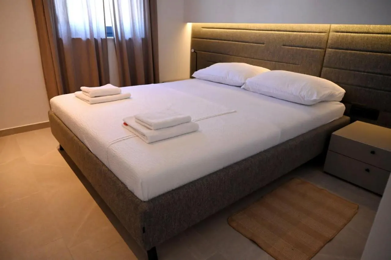 Apartments Divi Sunset View Mandre 0*,  Croatia