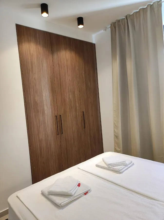 Apartments Divi Sunset View 曼德雷 克罗地亚